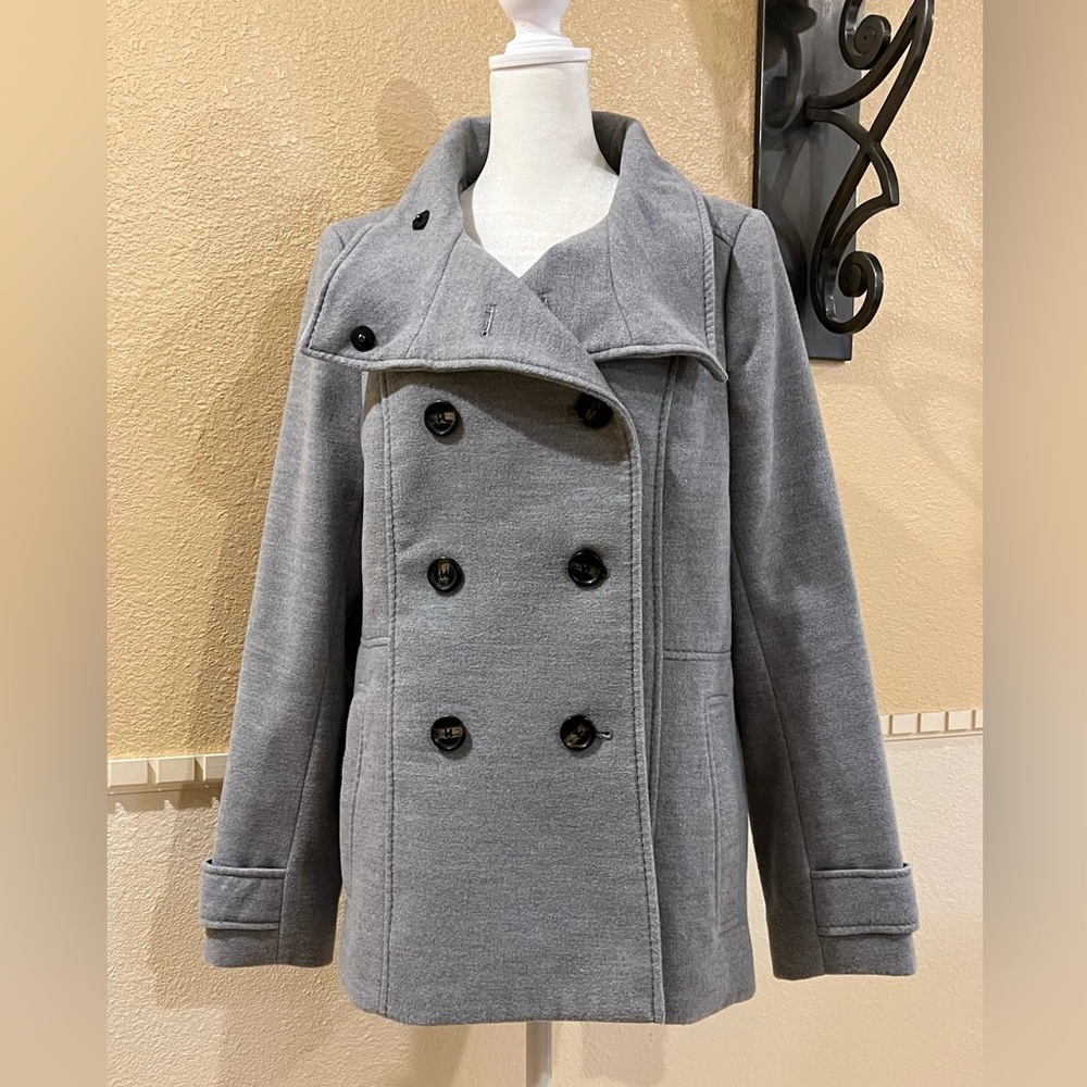 H&M double-breasted peacoat. Convertible collar. Decorative stitching. Grey. 12 - Picture 5 of 14
